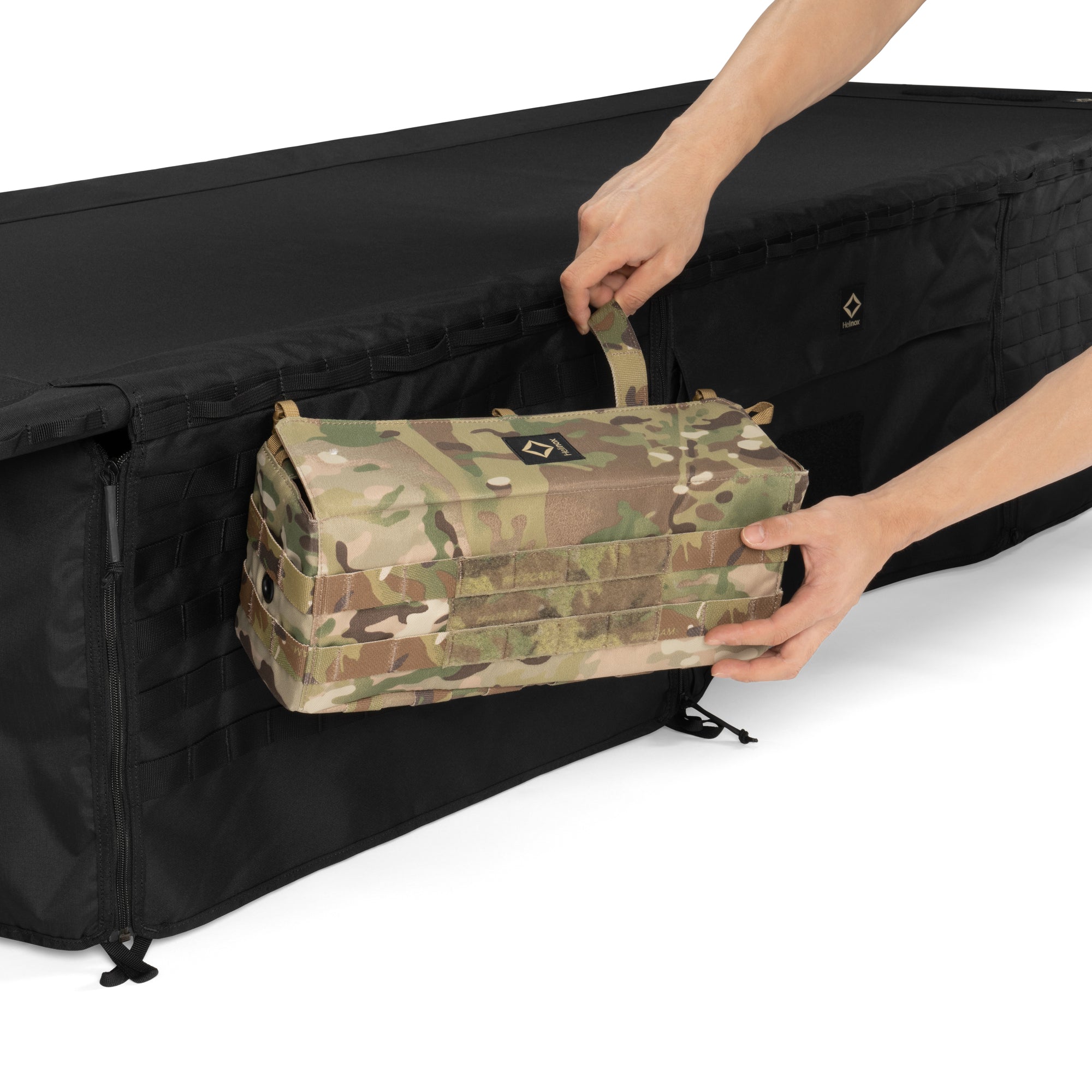 ほぼ新品　Helinox Tactical Cot Convertible 廃盤 ほぼ新品 Helinox Tactical Cot Convertible 廃盤 Helinox